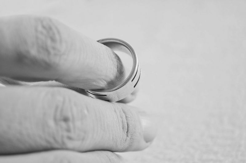 AVOCAT DIVORCE POUR ACCEPTATION DU PRINCIPE DE LA RUPTURE DU MARIAGE OU DIVORCE ACCEPTE MARSEILLE
